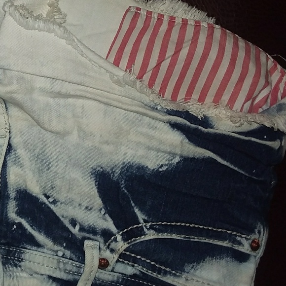 Lot of Shorts size 9 - Picture 5 of 7